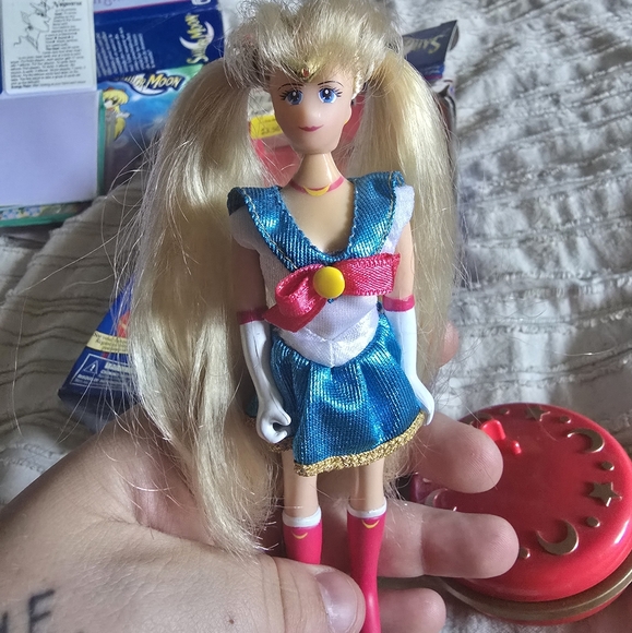 Sailor moon spin doll - Picture 2 of 9